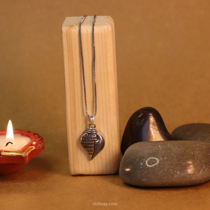 Krishna Vasudevaya Mantra Shankh Pendant Necklace